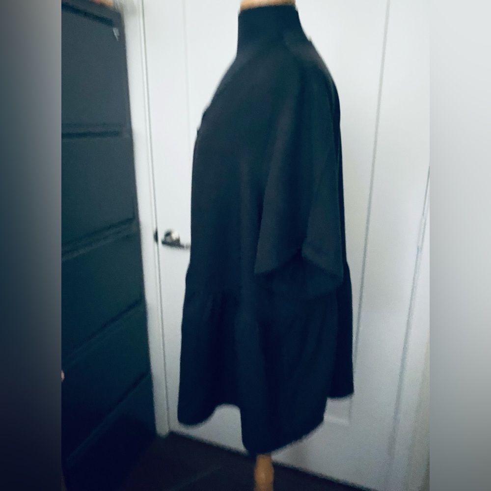 Soft Rayon Black Top - Picture 2 of 3